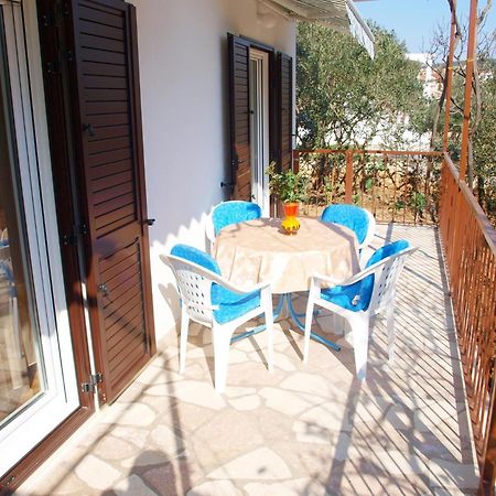 Apartments Mirja - 100M From The Beach & Parking Trogir Extérieur photo