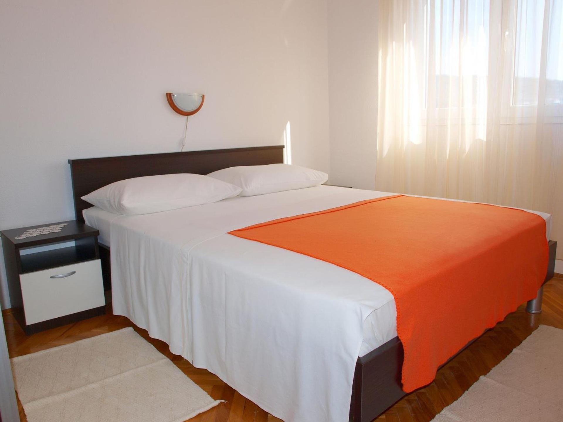Apartments Mirja - 100M From The Beach & Parking Trogir Extérieur photo