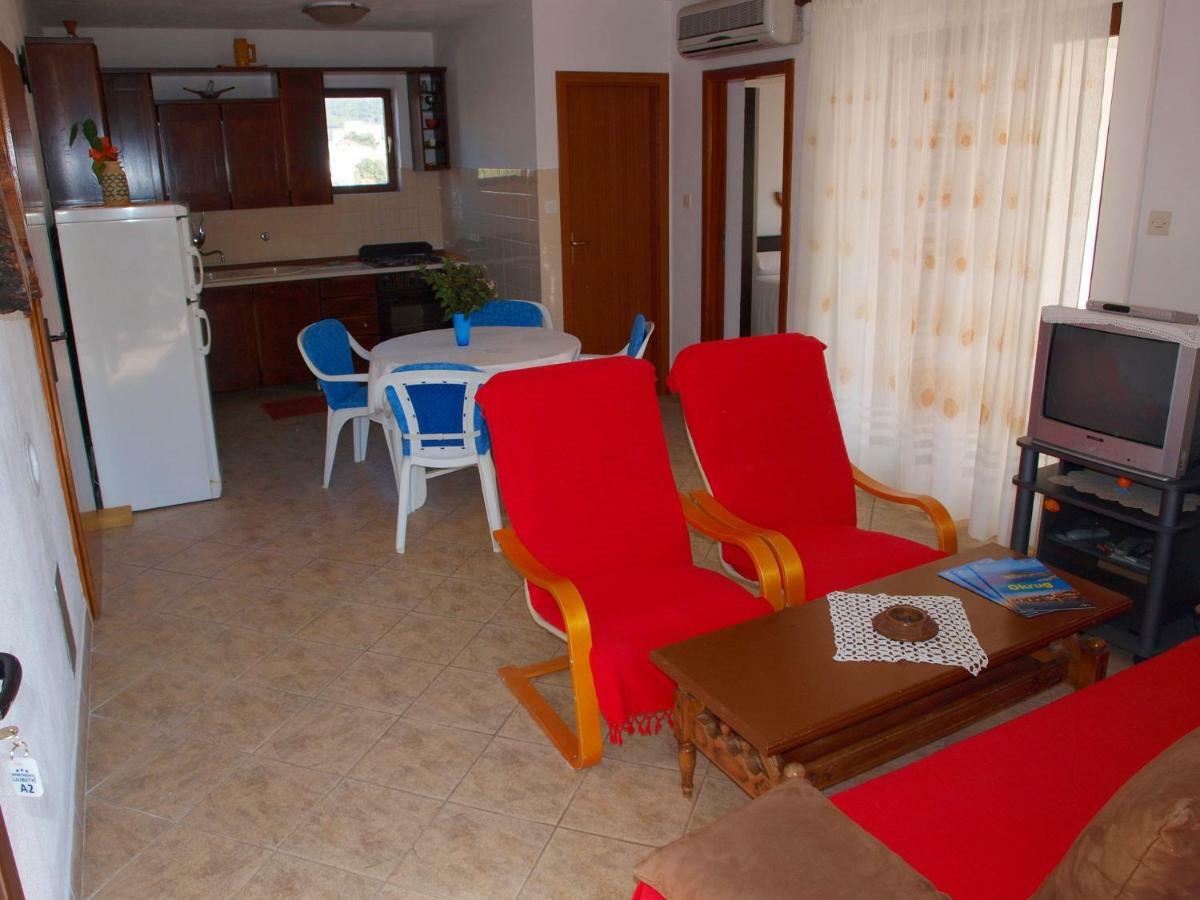 Apartments Mirja - 100M From The Beach & Parking Trogir Extérieur photo