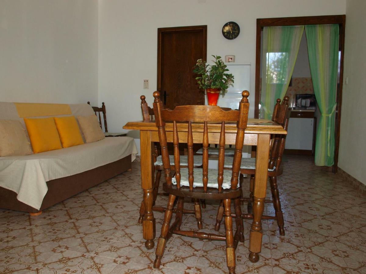 Apartments Mirja - 100M From The Beach & Parking Trogir Extérieur photo
