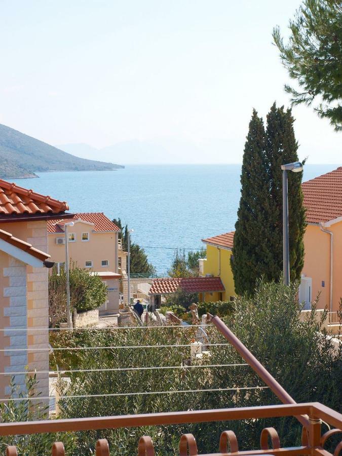 Apartments Mirja - 100M From The Beach & Parking Trogir Extérieur photo